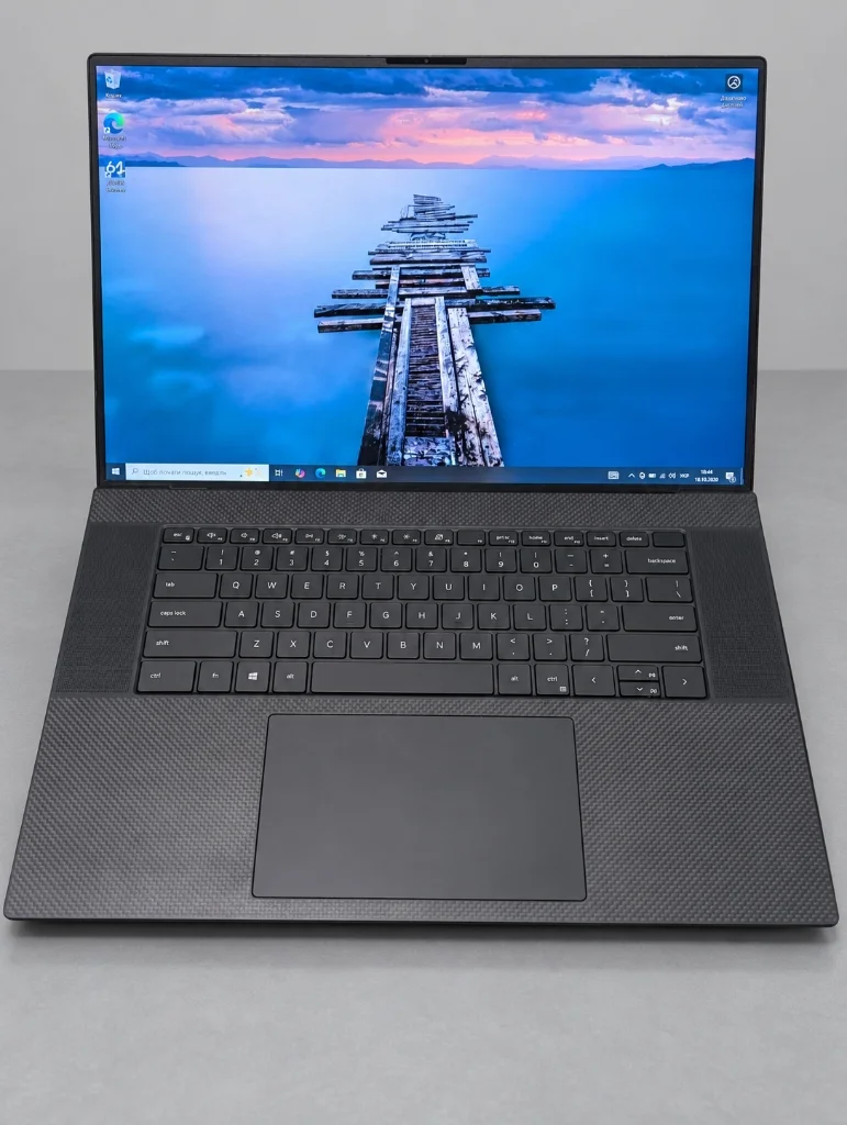 Dell XPS 17 9700 17.0" FHD+ (Intel Core i5-10300H / 16GB RAM / 256GB SSD / Intel UHD) - фото 1 з США